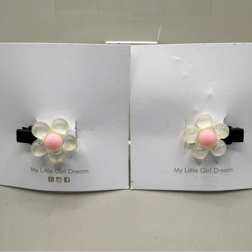 Flower Hair Clips with Pink and White Accents